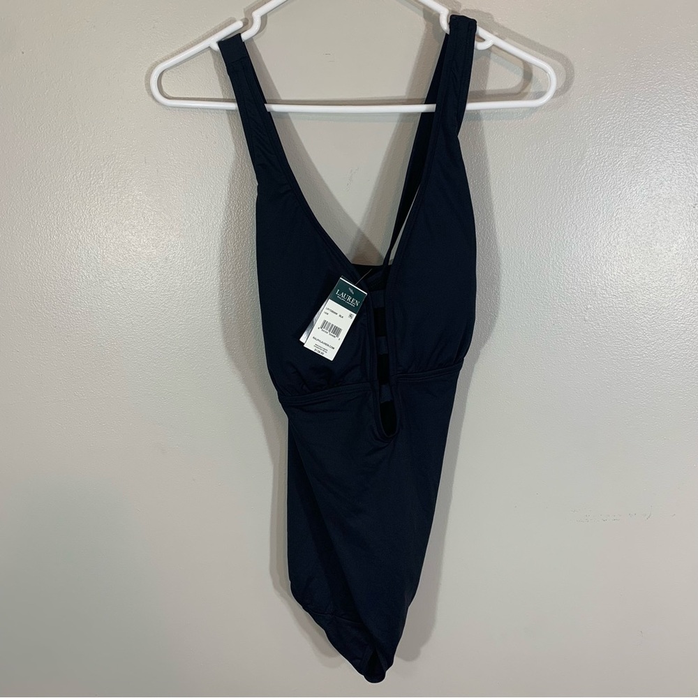 Lauren Ralph Lauren 1 Piece Swimsuit, Black size 16W, Slimming Fit